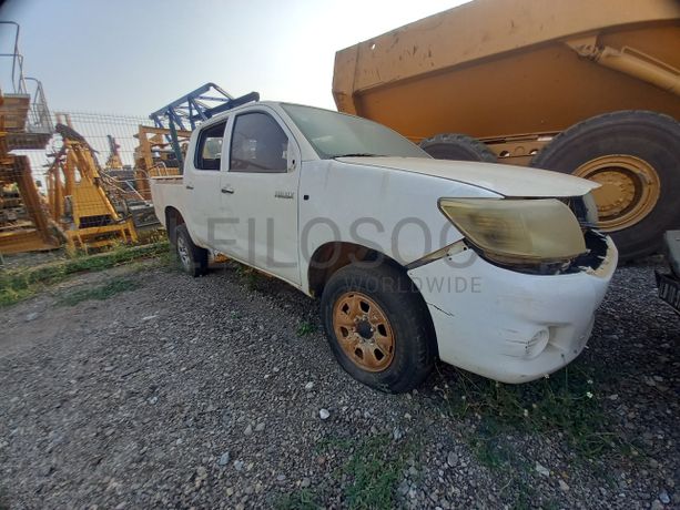 TOYOTA HILUX D/C 4x4 2.5