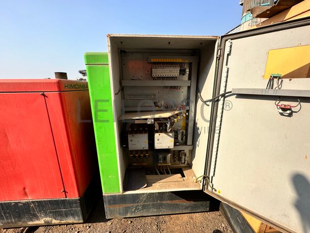 GERADOR GENELEC GFW 100 T5 (100 kVA)