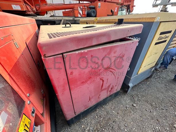GERADOR HIMOINSA HPW 30 T5 (30 Kva)