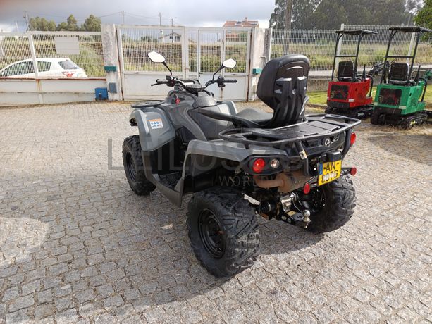 Moto 4 BRP Can-am Outlander · Ano 2022