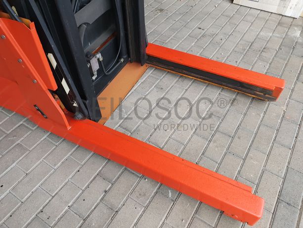 Stacker Retrátil BT RWE 120 · Ano 2012