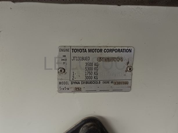 Toyota Dyna 250 · Ano 1996