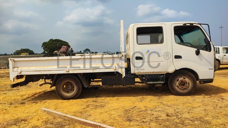 HINO XZU710L-QKMMKV3