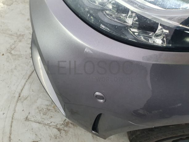 Mercedes-Benz C300 DE AMG Night Edition · Ano 2020