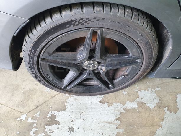 Mercedes-Benz C300 DE AMG Night Edition · Ano 2020