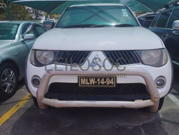 Mitsubishi L200 Triton · Ano 2008