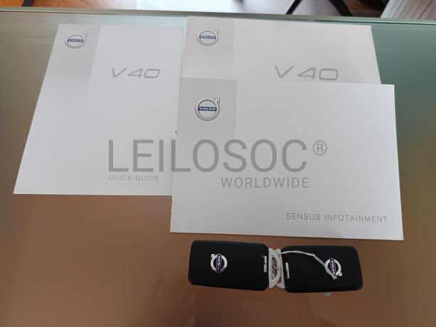 Volvo V40 2.0D · Ano 2016