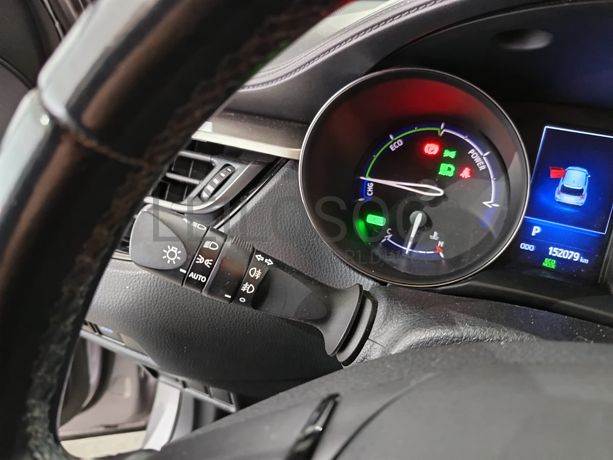 Toyota C-HR 1.8 Hybrid Comfort+Pack Style · Ano 2019