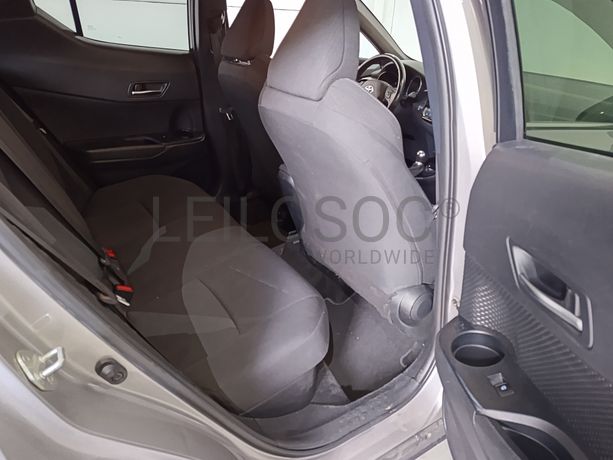 Toyota C-HR 1.8 Hybrid Comfort+Pack Style · Ano 2019
