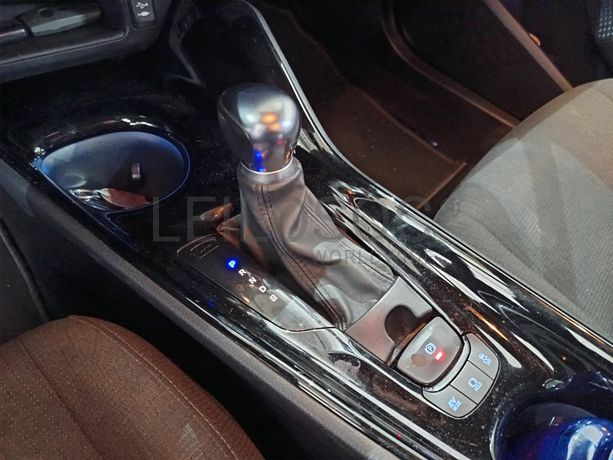 Toyota C-HR 1.8 Hybrid Comfort+Pack Style · Ano 2019