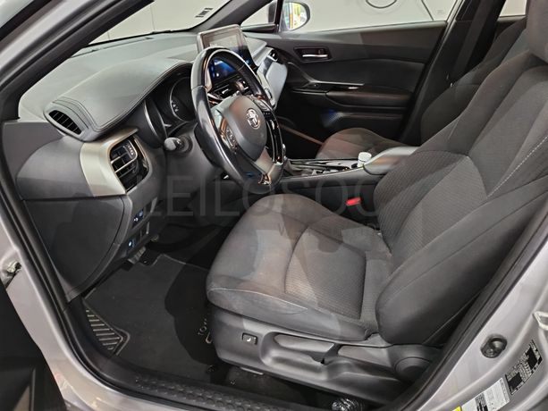 Toyota C-HR 1.8 Hybrid Comfort+Pack Style · Ano 2019
