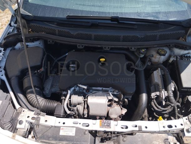 Opel Astra K Sports Tourer · Ano 2017