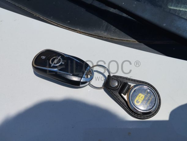 Opel Astra K Sports Tourer · Ano 2017