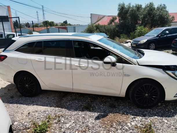 Opel Astra K Sports Tourer · Ano 2017