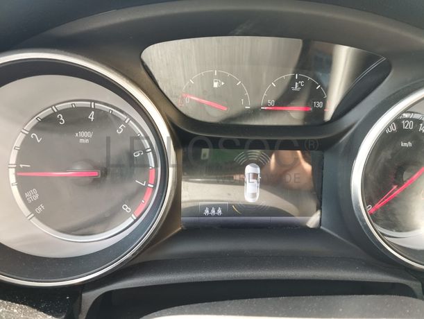 Opel Astra K Sports Tourer · Ano 2017