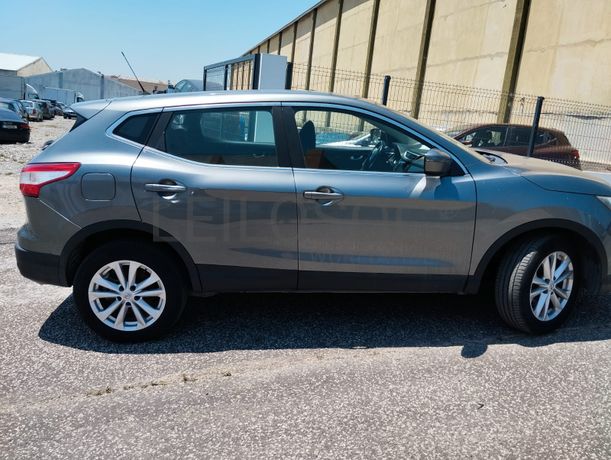 Nissan Qashqai 1.6 DCI · Ano 2017