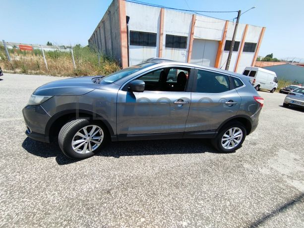 Nissan Qashqai 1.6 DCI · Ano 2017