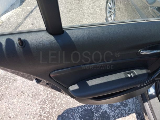 BMW Série-1 · Ano 2018