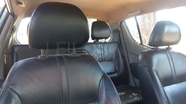 Mitsubishi Triton 2.5 HP · Ano 2015