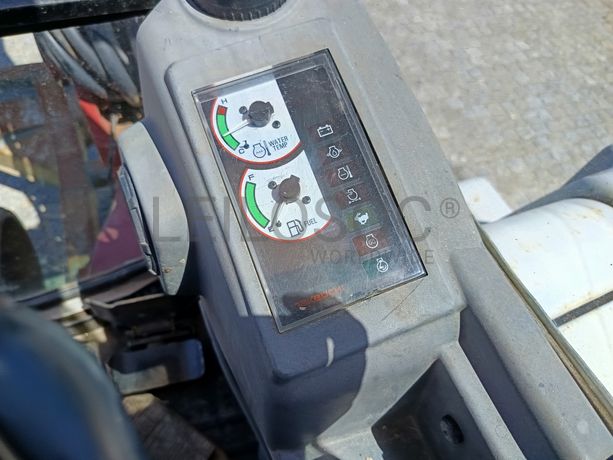 Escavadora Takeuchi TB250 · Ano 2011