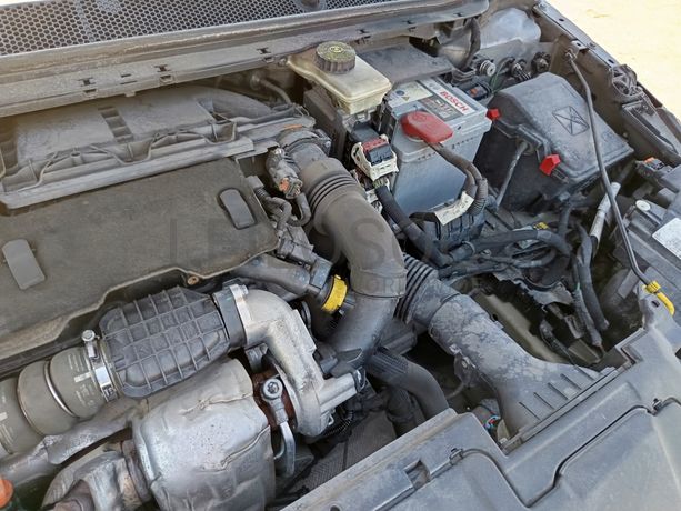 Peugeot 308 · Ano 2014