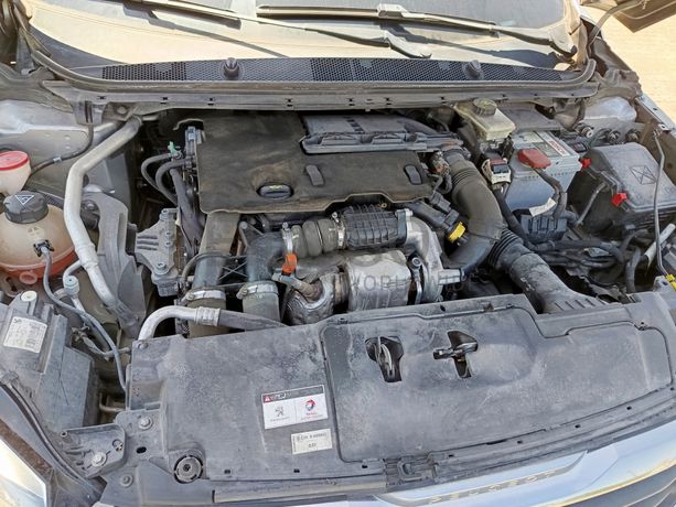 Peugeot 308 · Ano 2014