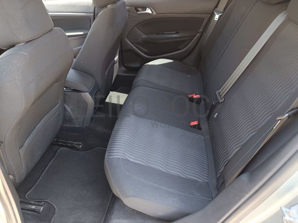 Peugeot 308 · Ano 2014