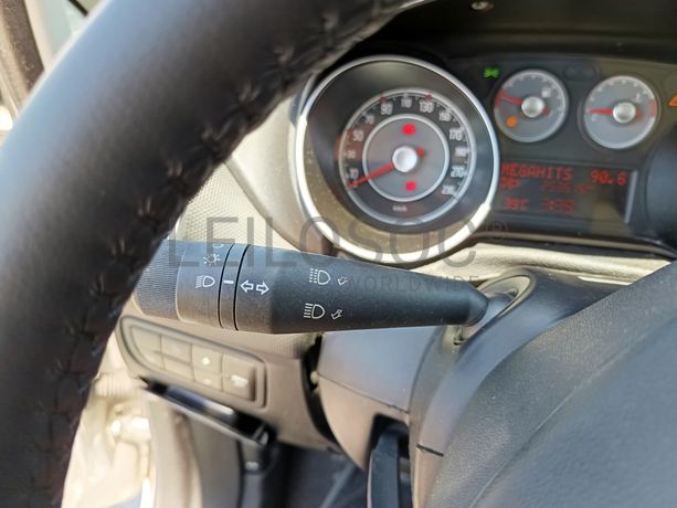 Fiat Punto · Ano 2013