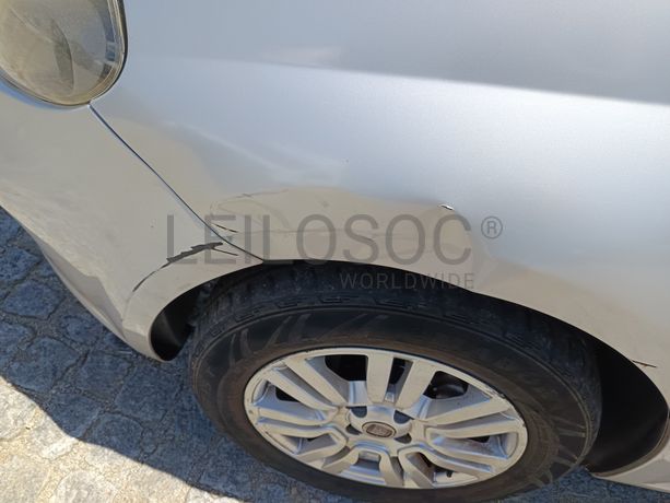 Fiat Punto · Ano 2013