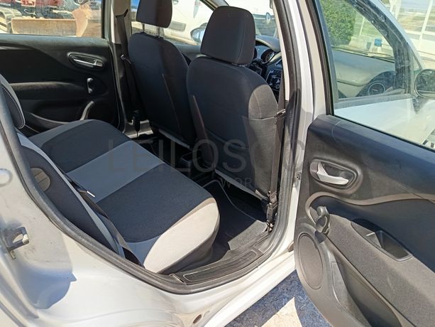 Fiat Punto · Ano 2013