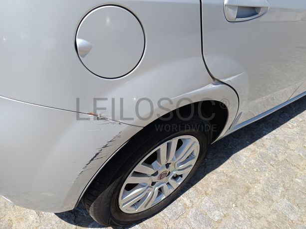 Fiat Punto · Ano 2013