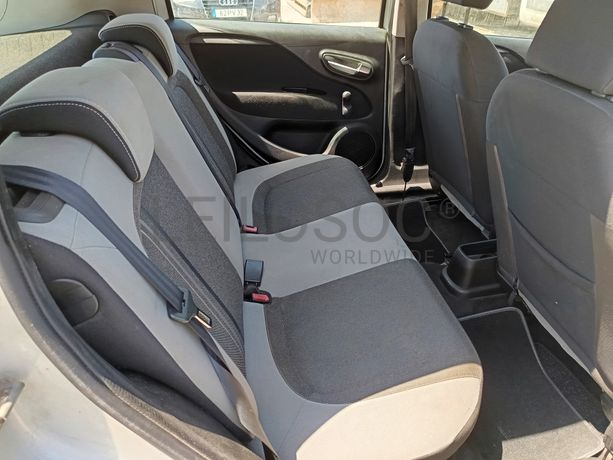 Fiat Punto · Ano 2013