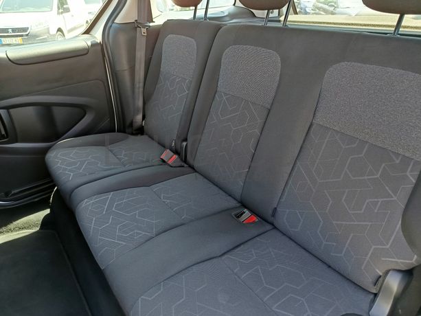 Peugeot Partner · Ano 2018