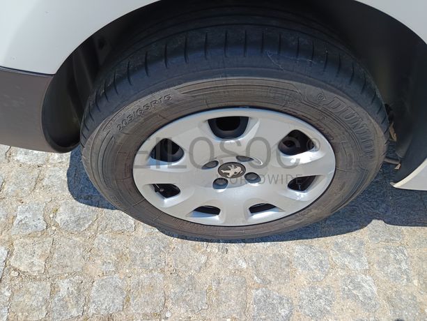 Peugeot Partner · Ano 2018