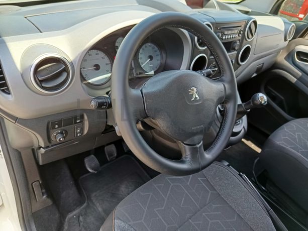 Peugeot Partner · Ano 2018