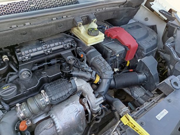 Peugeot Partner · Ano 2018