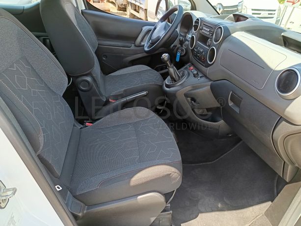 Peugeot Partner · Ano 2018