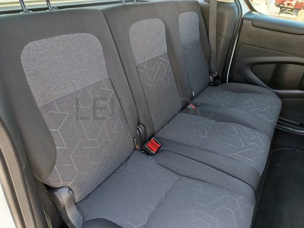 Peugeot Partner · Ano 2018