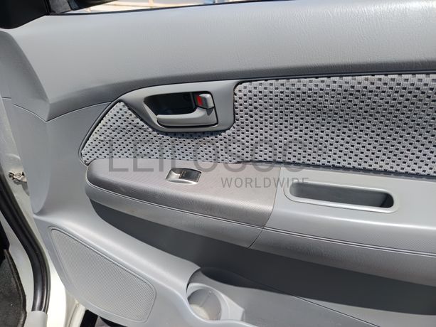 Toyota Hilux  · Ano 2005