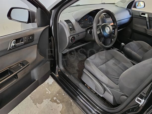 Volkswagen Polo · Ano 2005