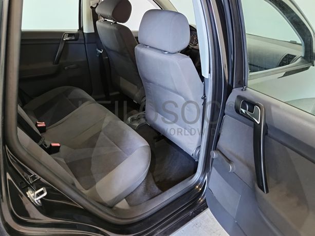 Volkswagen Polo · Ano 2005