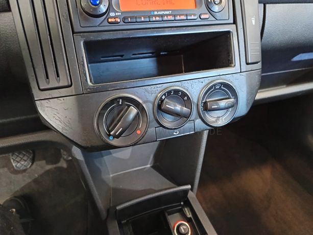 Volkswagen Polo · Ano 2005