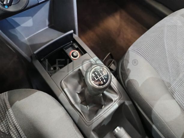 Volkswagen Polo · Ano 2005