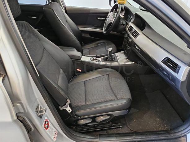 BMW 320D · Ano 2010