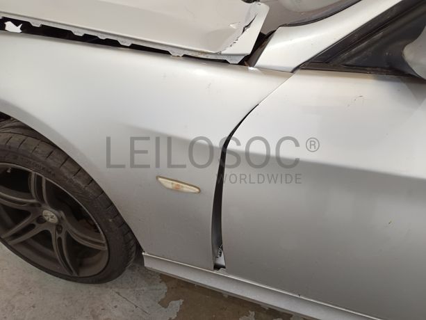 BMW 320D · Ano 2010