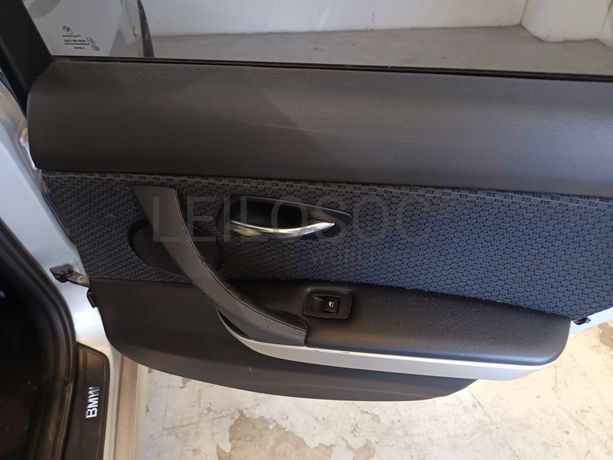 BMW 320D · Ano 2010