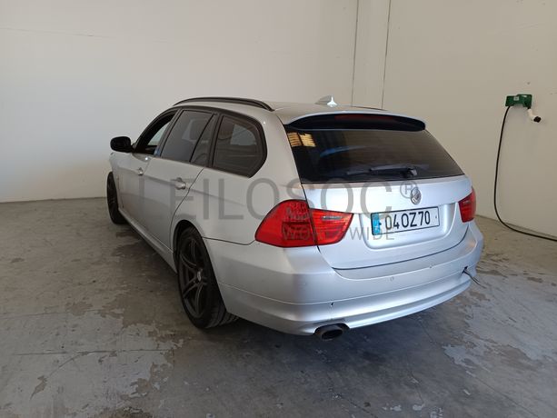 BMW 320D · Ano 2010