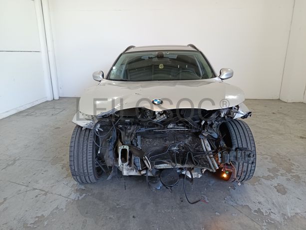 BMW 320D · Ano 2010