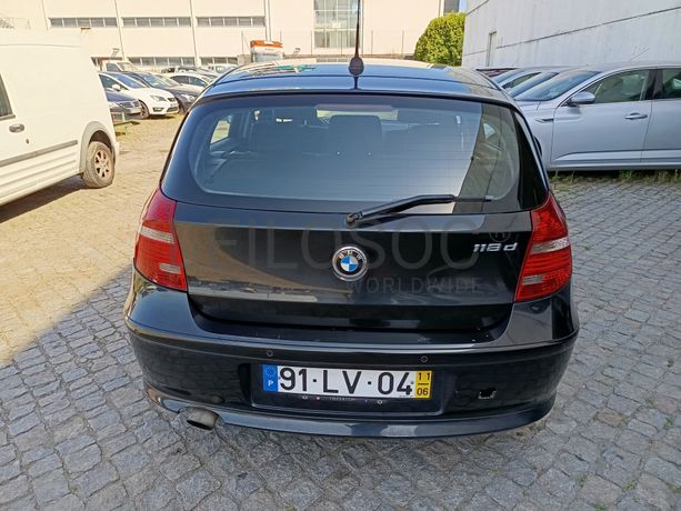 BMW 118D · Ano 2011