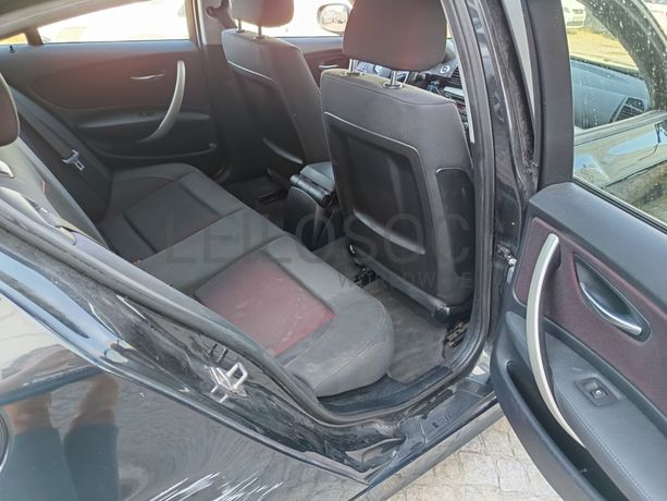 BMW 118D · Ano 2011